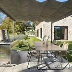 Villa Ulmus Karojba